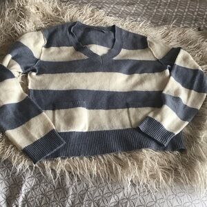 360 Cashmere V-Neck Sweater in Blue/Gray and Cream Stripes